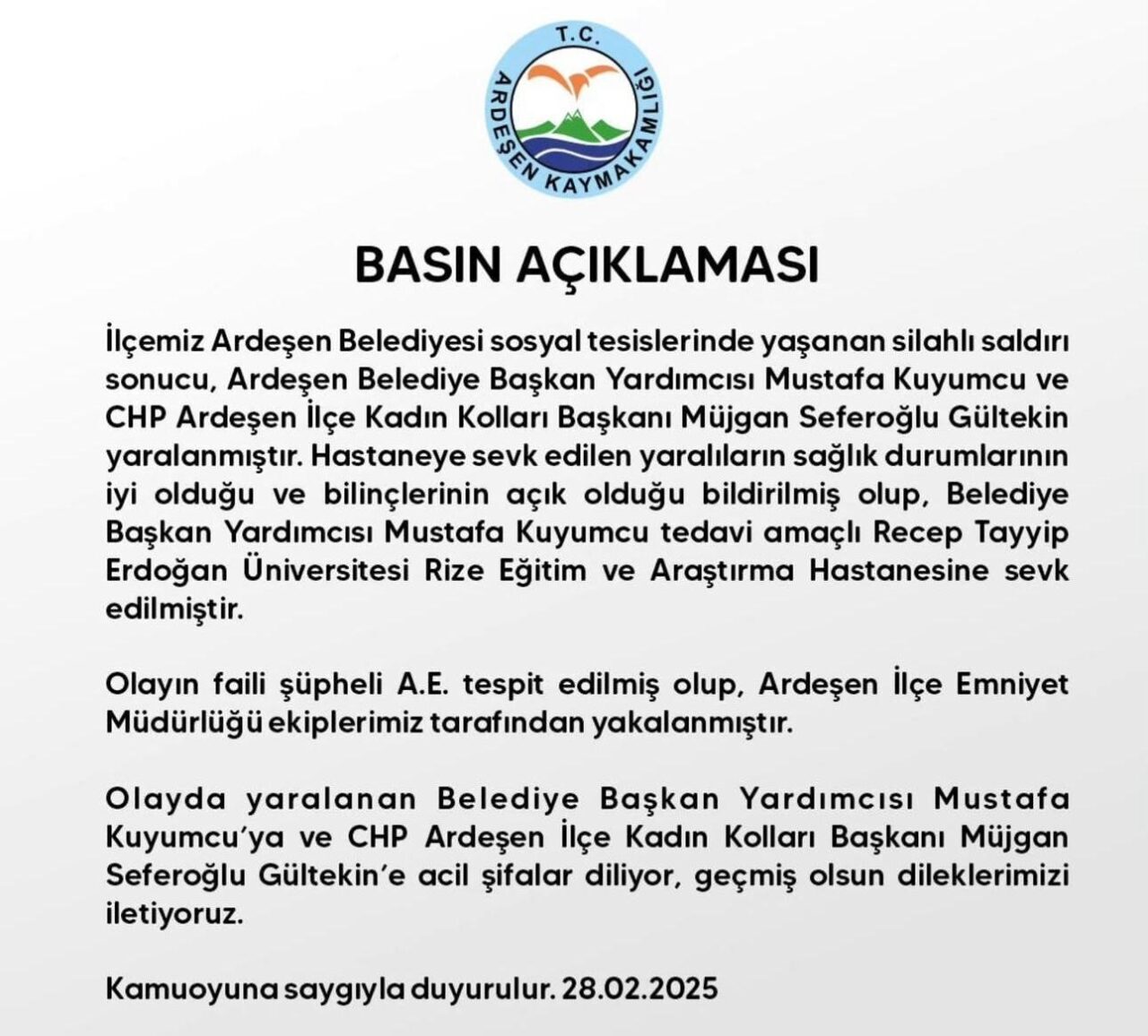 Rize'de, Ardeşen Belediye Başkan Yardımcısı Mustafa Kuyumcu ve CHP Kadın