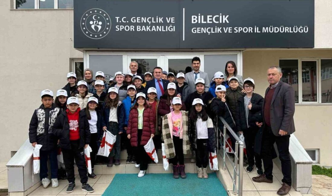 Ramazan Demir, BİL-EN Programı Kapsamında Ertuğrulgazi İlkokulu Öğrencileriyle Buluştu Bilecik Gençlik ve Spor İl Müdürü Ramazan Demir, yeni göreviyle
