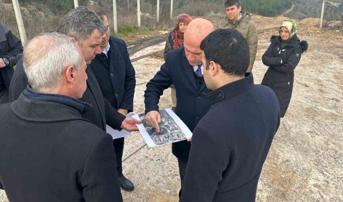 Osmaneli’nde Zeytinlikler İçin Sulama Projesi ile Tarımsal Verimliliğin Artması Hedefleniyor Bilecik'in Osmaneli ilçesinde "Zeytinlikler İçin Sulama" projesi, yerel üreticilerin verimliliğini