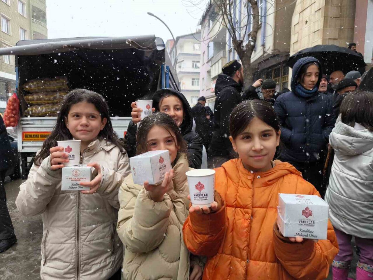Bitlis Vakıflar Bölge Müdürlüğü, Beraat Kandili dolayısıyla Bitlis, Hakkari, Muş,