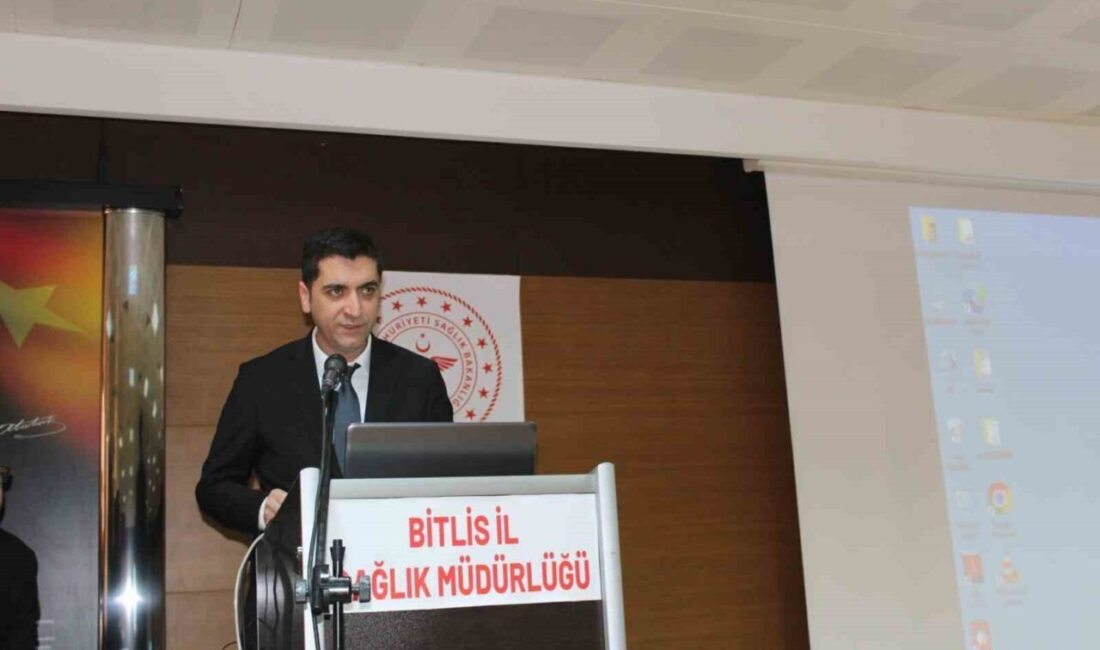 Bitlis’te Acil Sağlık Hizmetleri Koordinasyon Toplantısı Yapıldı Bitlis Devlet Hastanesi’nde, Uzm. Dr. Gökhan Güzeltaş’ın açılış konuşmasıyla 1.