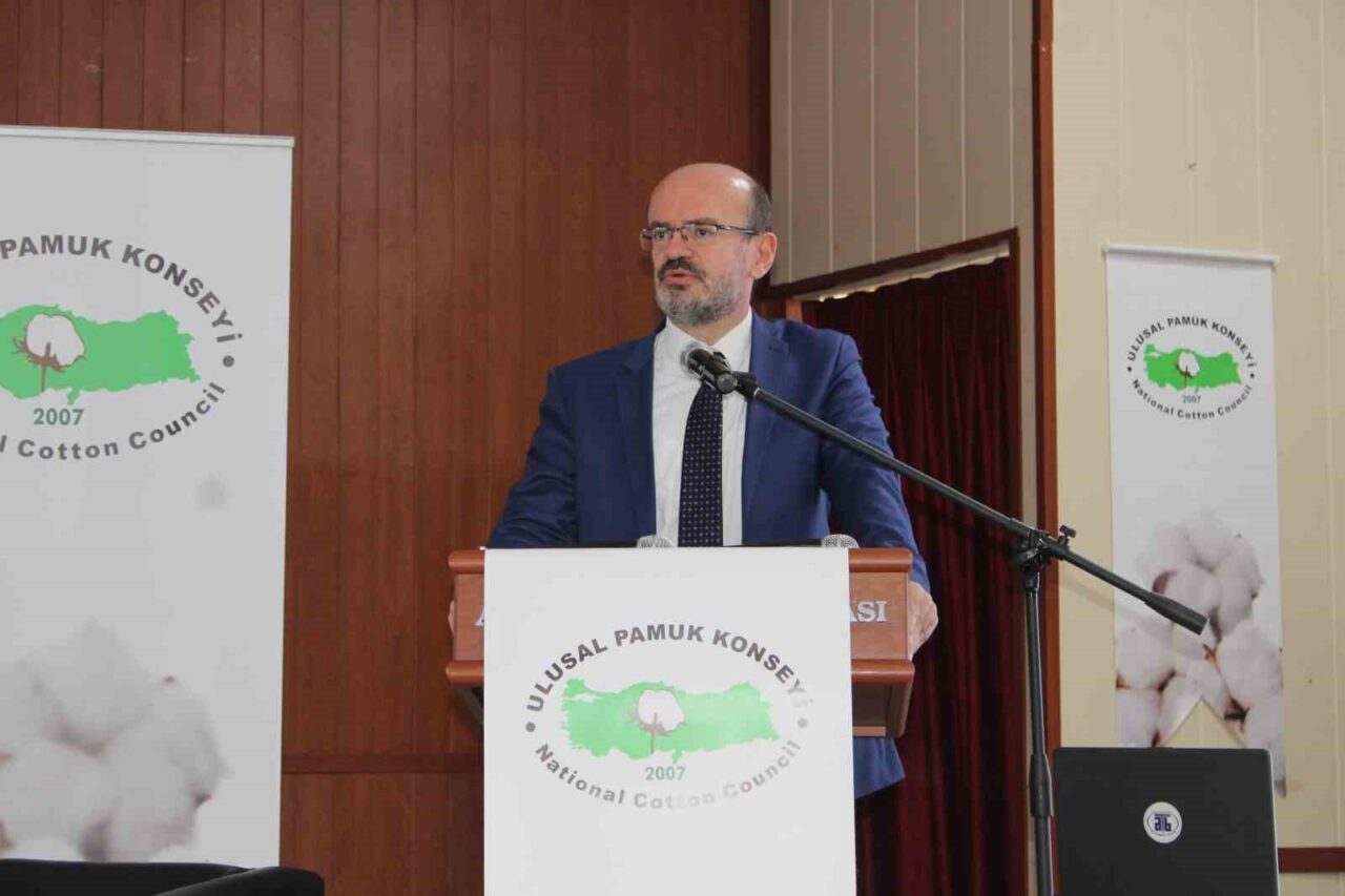 Aydın'daki pamuk üreticileri 2025 yılı için destekleme fiyatlarını öğrenerek rahatladı.
