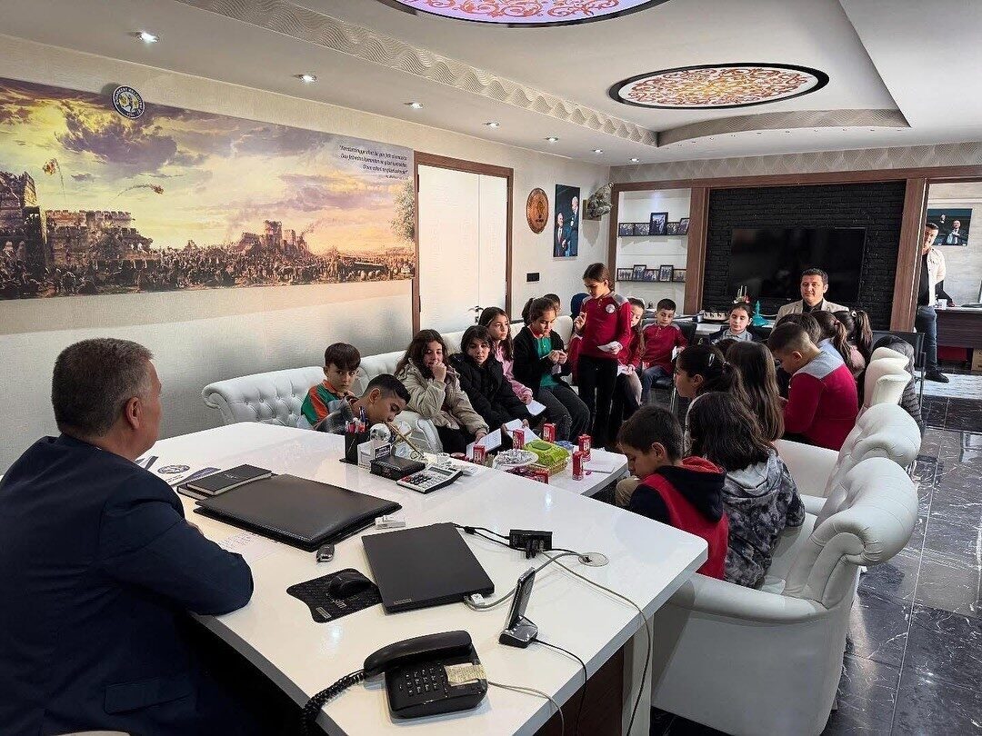 Aydın'ın Buharkent ilçesinde, 4. sınıf öğrencileri 'Büyüyünce Ne Olsam' projesi