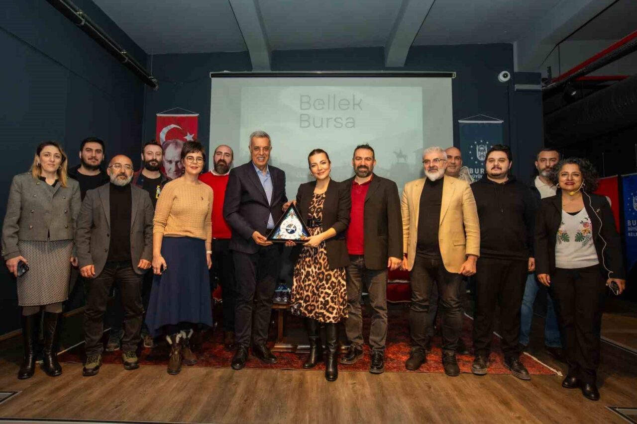 Bursa Büyükşehir Belediyesi, 'Bursa Bellek-Kent Söyleşileri' etkinliğinde Burcu Kara'yı konuk