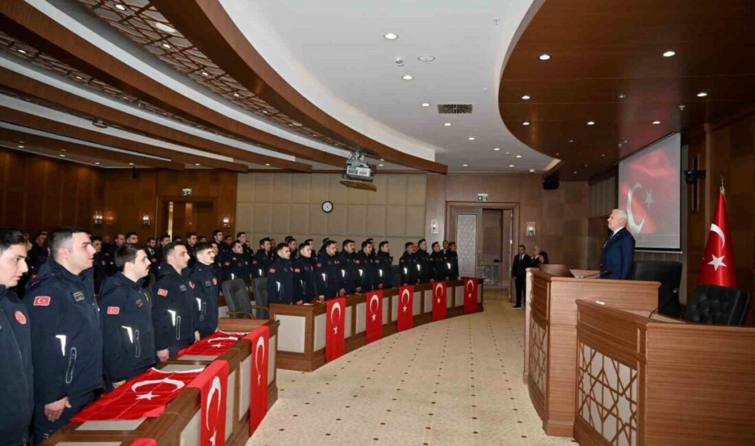 Bursa Büyükşehir Belediyesi’nde 85 Aday Memur Resmen Göreve Başladı Bursa Büyükşehir Belediyesi, 85 personelin asli memuriyete geçişi için yemin