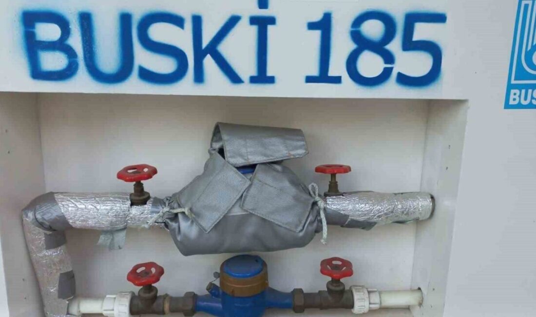 Bursa’dan BUSKİ’den Abonelere Kış Uyarısı: Su Sayaçlarında ‘Don’ Tehlikesine Dikkat! Bursa Büyükşehir Belediyesi BUSKİ, kış aylarında su sayaçlarının donma riskine