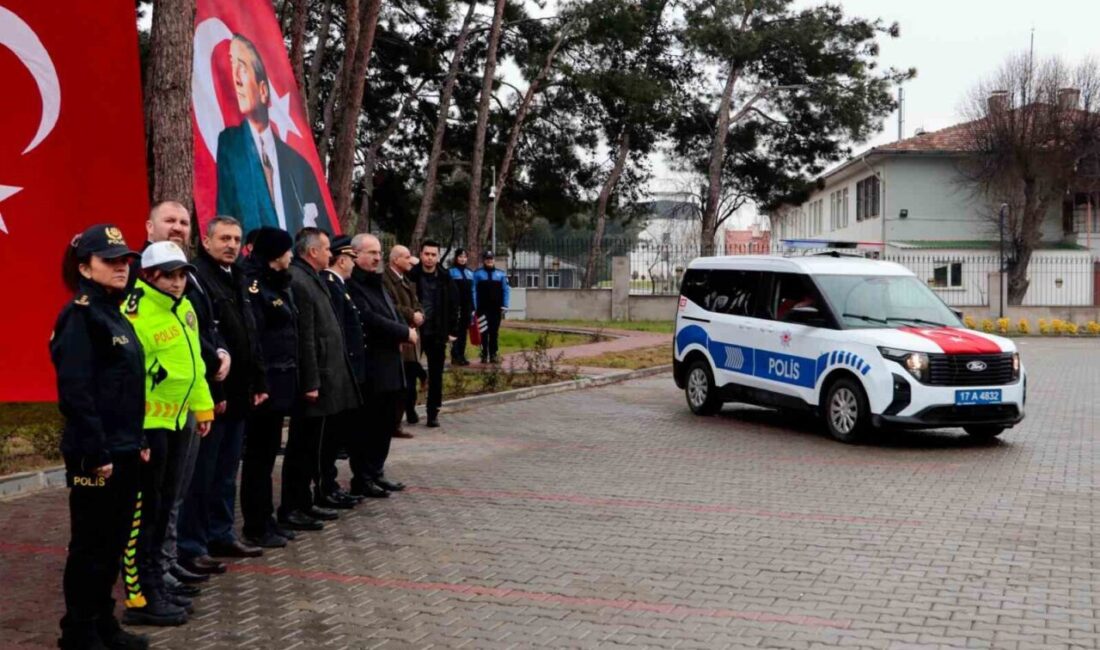 Çanakkale Emniyet Müdürlüğü Yeni Araç ve Motosikletlerle Güvenliği Artırdı Çanakkale İl Emniyet Müdürlüğü, 15 yeni araç ve 4 motosikletle