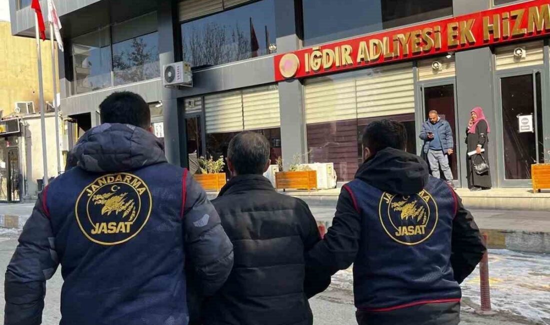 Iğdır Açık Cezaevinden kaçan mahkum, jandarma tarafından yakalanarak geri gönderildi. Iğdır Açık Cezaevi'nden firar eden 15 yıl 6 ay hapis