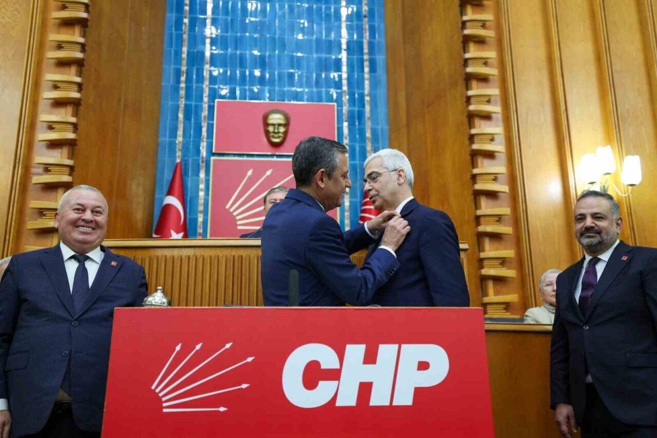 Cumhuriyet Halk Partisi (CHP) Genel Başkanı Özgür Özel, TBMM grup