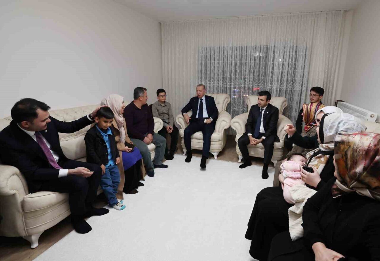Cumhurbaşkanı Recep Tayyip Erdoğan, Kahramanmaraş merkezli depremin yıl dönümünde Adıyaman'da