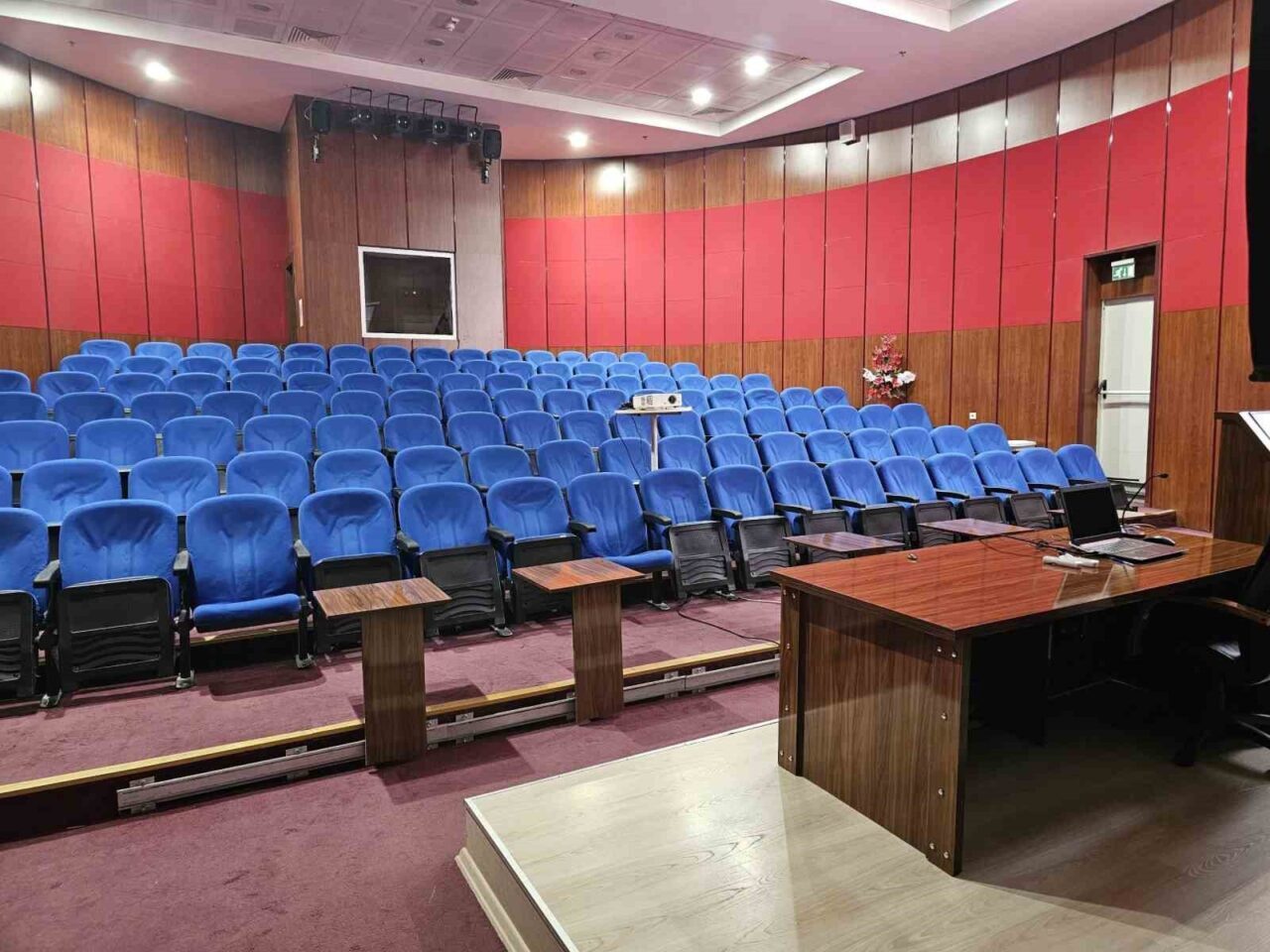 Niğde Ömer Halisdemir Eğitim ve Araştırma Hastanesi, deprem felaketi sonucu