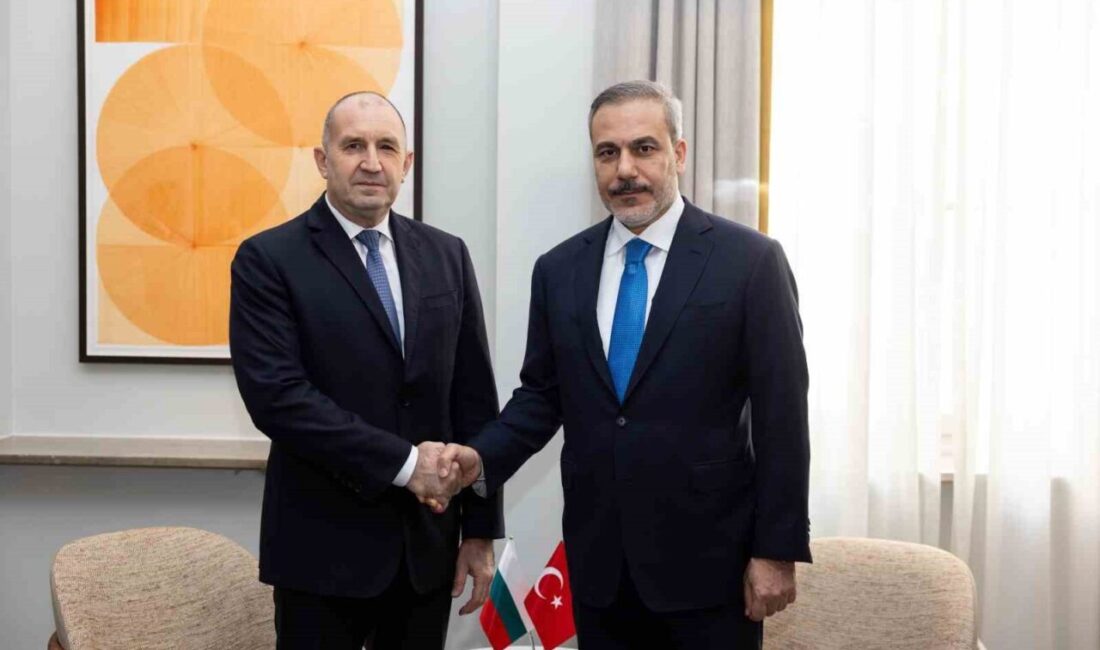 Hakan Fidan, Münih’te Bulgaristan Cumhurbaşkanı Rumen Radev ile görüştü Dışişleri Bakanı Hakan Fidan, 61. Münih Güvenlik Konferansı kapsamında Bulgaristan
