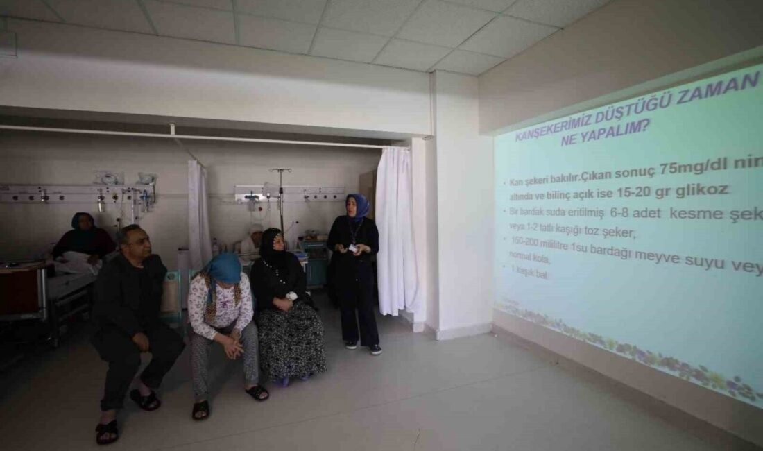 Diyabet Hastalarına Farkındalık Yaratmak İçin Eğitim Toplantısı Düzenlendi Fırat Üniversitesi Hastanesi'nde, Diyabetik Ayak Kliniği'nde Doç. Dr. Kader Uğur,