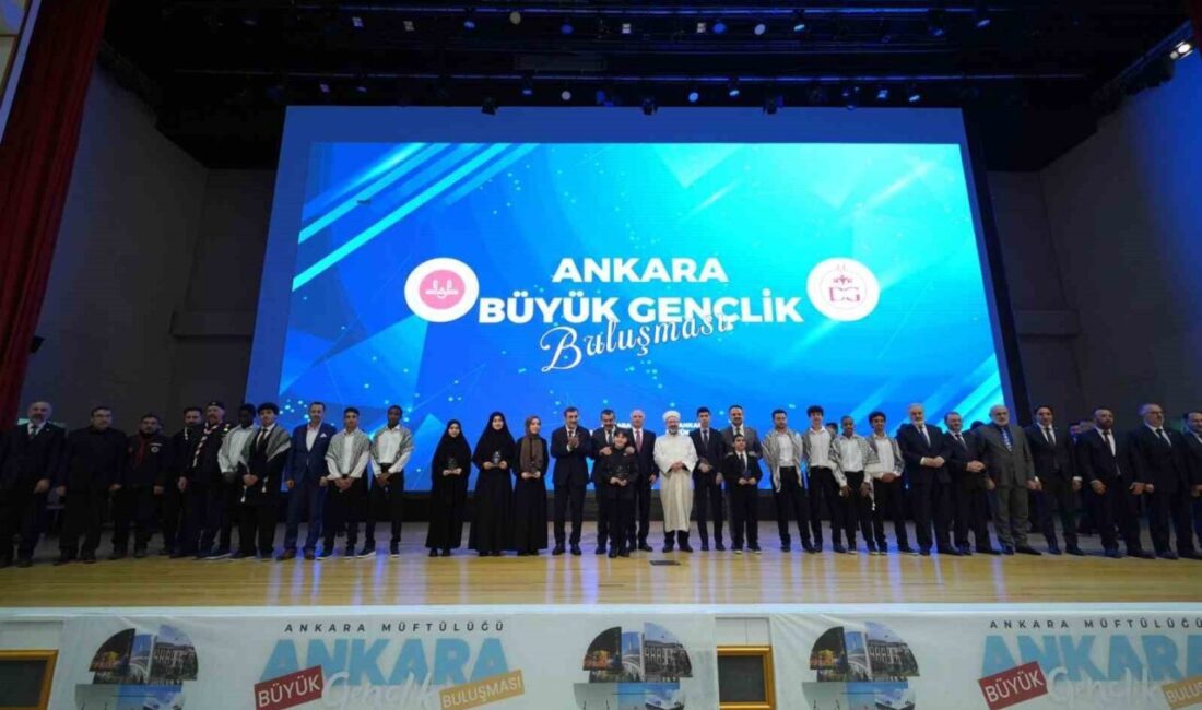 Diyanet İşleri Başkanı Prof. Dr. Ali Erbaş, gençliğin toplumsal kalkınmada