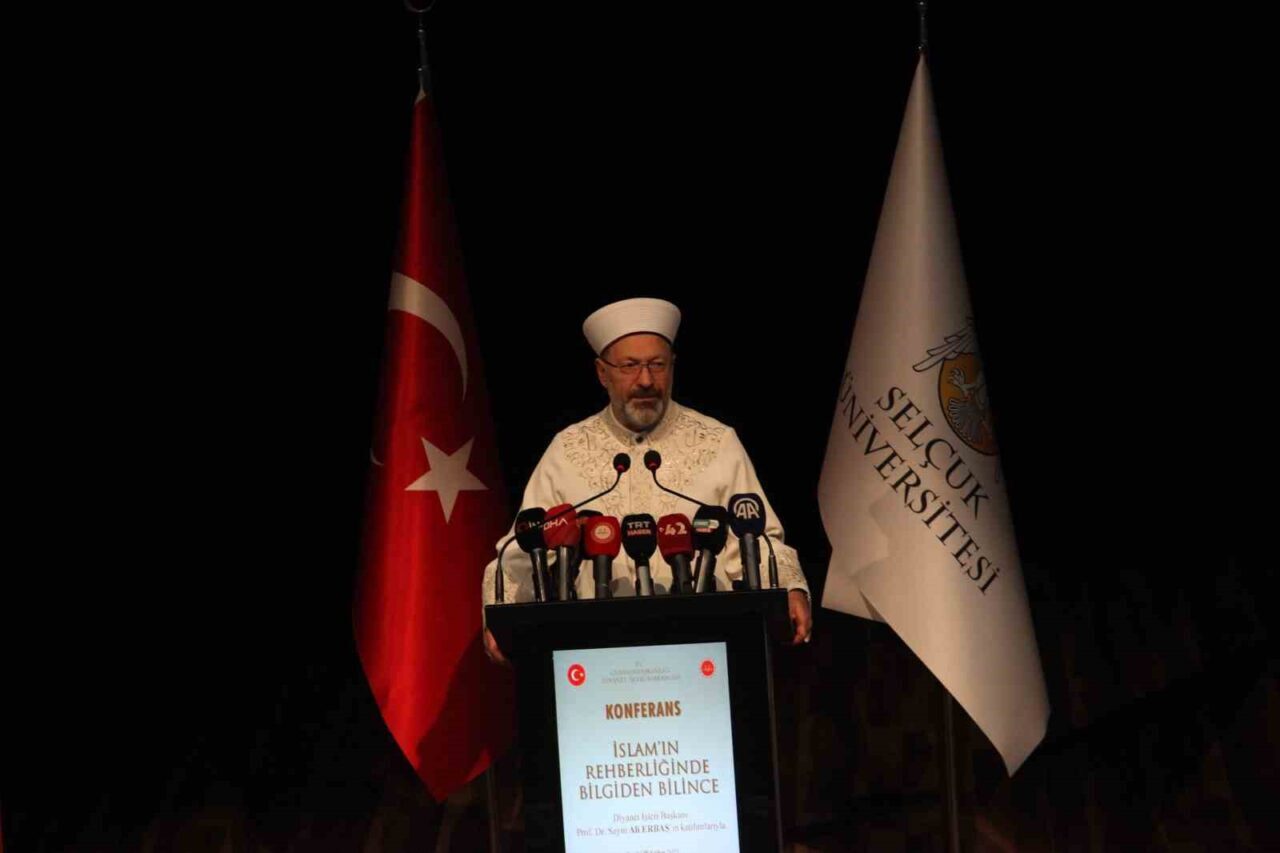 Diyanet İşleri Başkanı Prof. Dr. Ali Erbaş, Selçuk Üniversitesi'nde "İslam’ın
