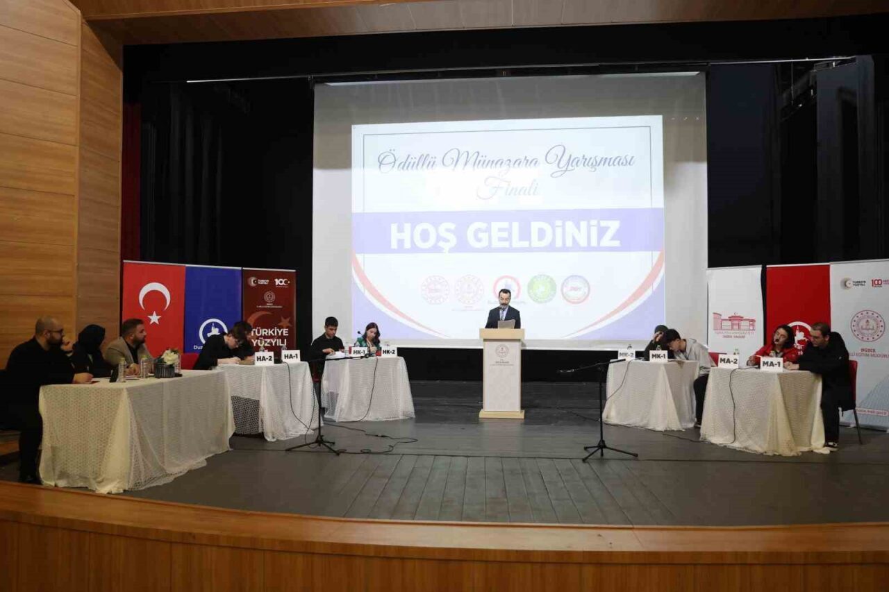 Düzce Belediyesi, İl Milli Eğitim Müdürlüğü ve Gençlik Meclisi işbirliğiyle
