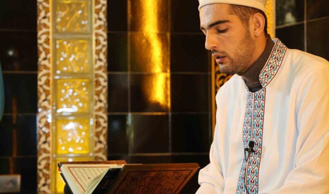 Elazığ’da Deprem Şehitleri İçin Anma Programı Düzenlendi Elazığ'da Kahramanmaraş merkezli depremlerin ikinci yıl dönümünde İmam-ı Azam Camii'nde