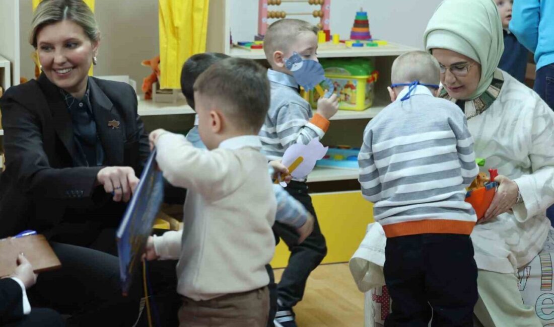 Cumhurbaşkanı Recep Tayyip Erdoğan’ın eşi Emine Erdoğan, Ukrayna Devlet Başkanı