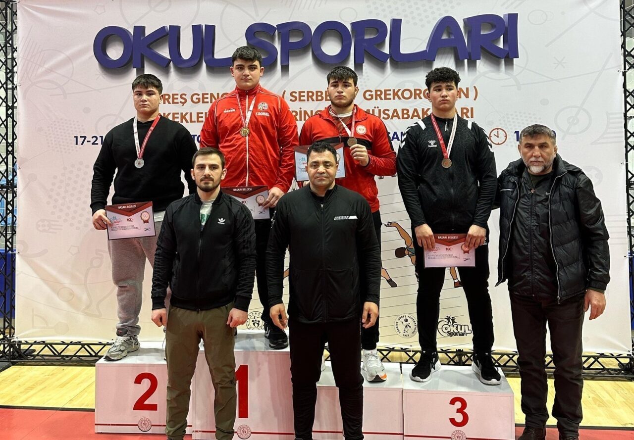 Erzincanlı güreşçi Miraç Akın Akarsu, 17-21 Şubat 2025 tarihleri arasında