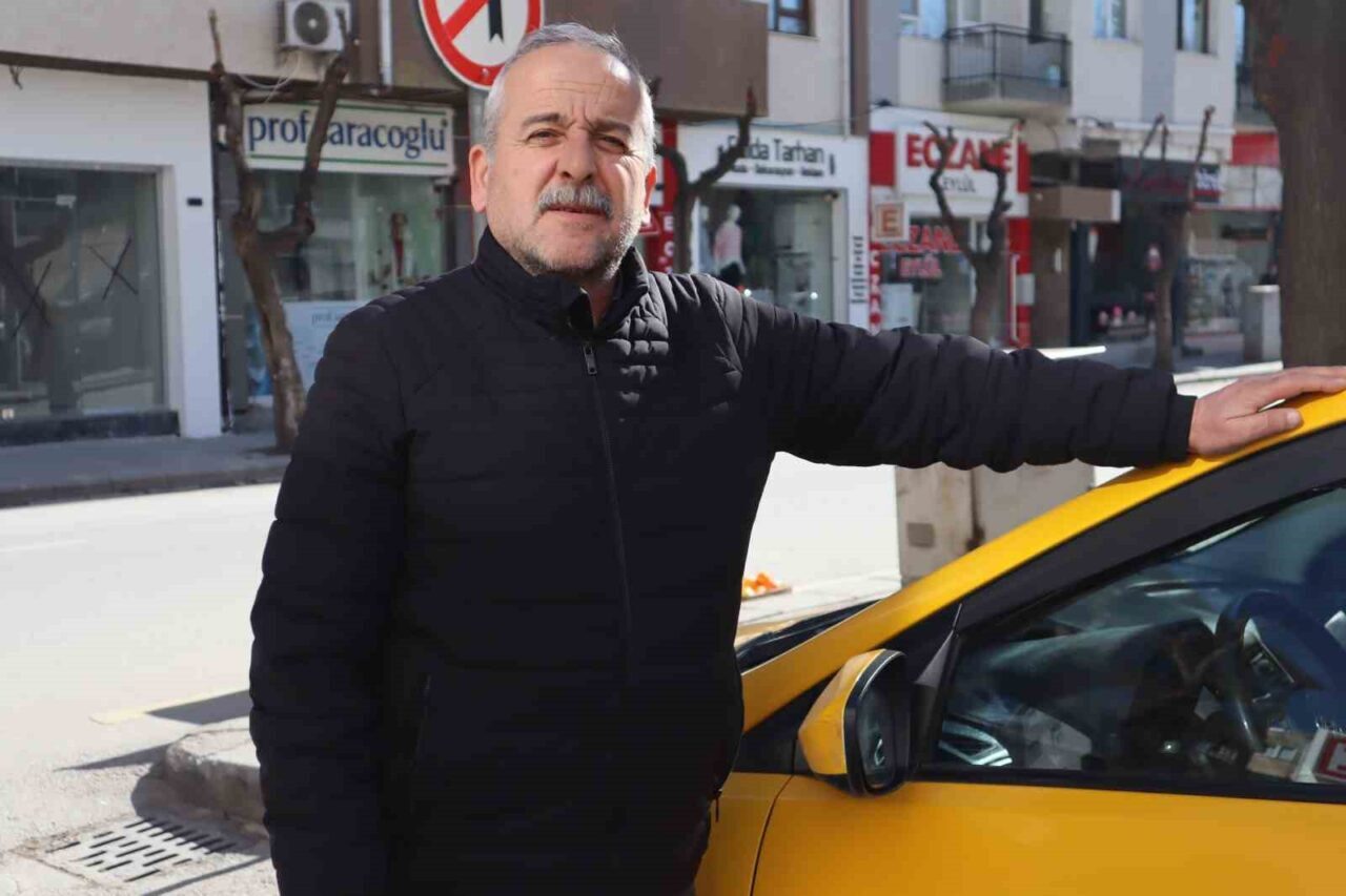 Eskişehir'de ticari taksi sürücüleri, 1 Mart'tan itibaren zorunlu hale gelecek