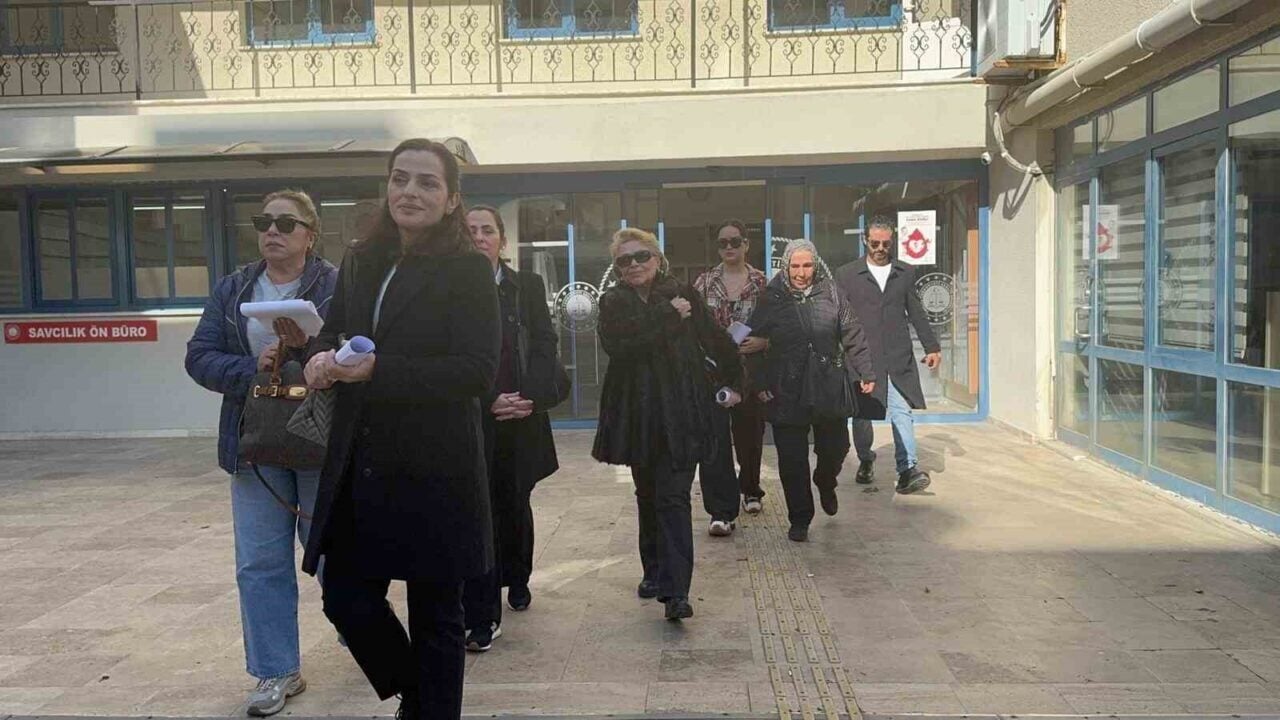 Ferdi Tayfur'un vefatının ardından Marmaris'te vasiyet davası başladı. Sanatçının mülklerinin