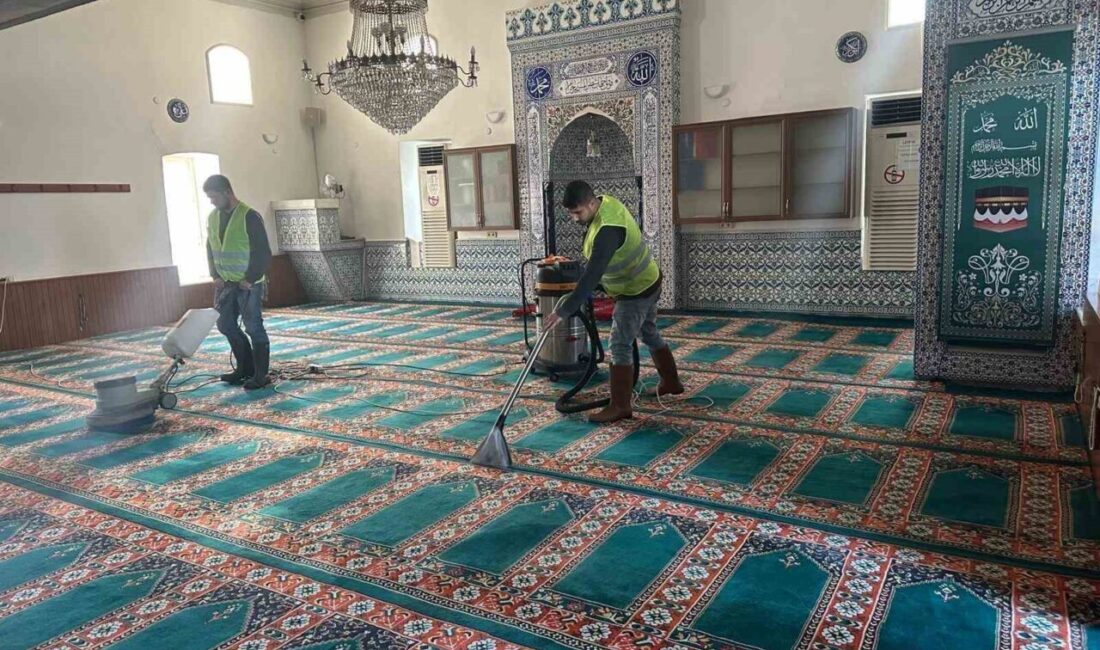 Gömeç Belediyesi, Ramazan Öncesi Camilerde Temizlik Çalışmaları Başlattı Gömeç Belediyesi, Ramazan öncesi camilerde kapsamlı temizlik çalışması başlattı. Belediye