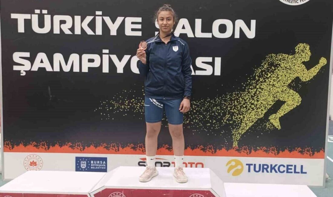 Bursa’da Düzenlenen U 16 Salon Atletizm Türkiye Şampiyonası’nda Gülnaz Çetin, Gülle Atmada Türkiye Üçüncüsü Oldu Gülnaz Çetin, 7-9 Şubat tarihlerinde Bursa'da gerçekleştirilen U 16 Salon