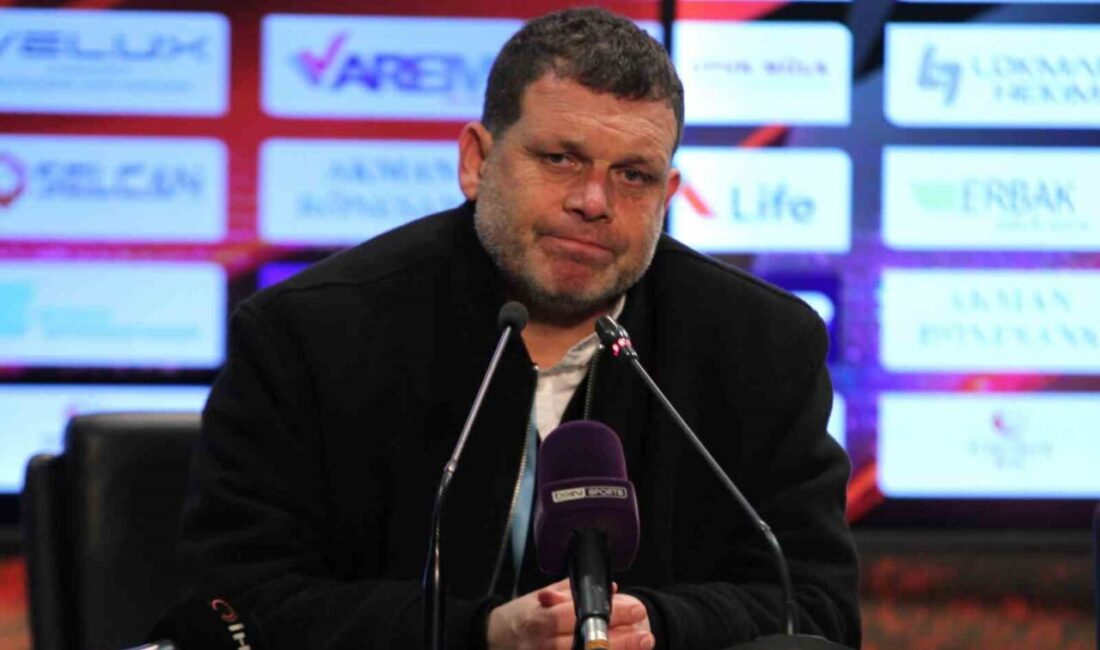 Manisa FK Teknik Direktörü Hakan Şapçı, Gençlerbirliği’ne karşı aldıkları mağlubiyet sonrası değerlendirmelerde bulundu. Manisa FK, Trendyol 1. Lig'in 27. haftasında Gençlerbirliği'ne 3-0 yenildi.