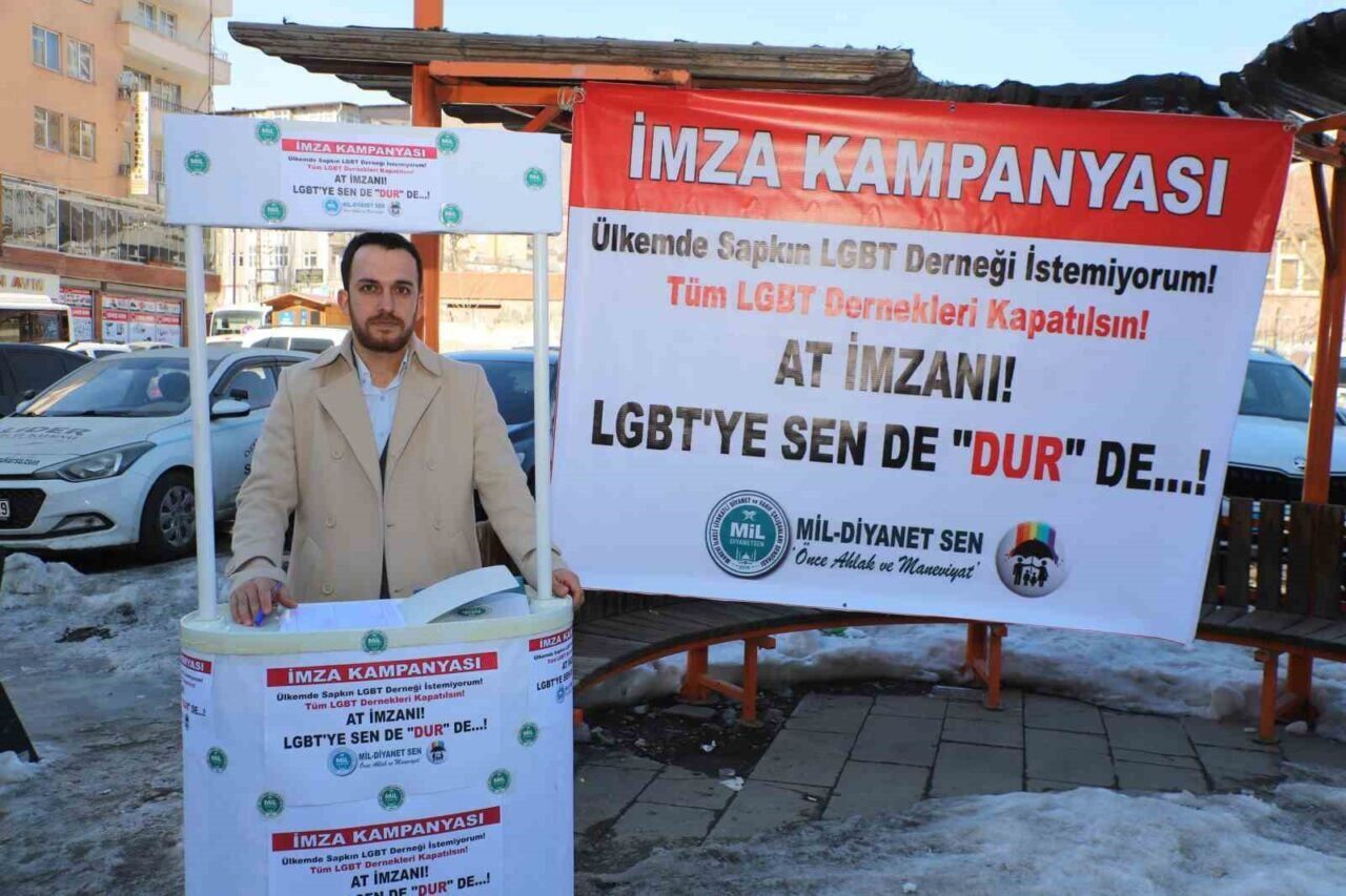 Hakkari'de Mil-Diyanet Sen üyeleri, LGBT derneklerinin kapatılması için imza kampanyası