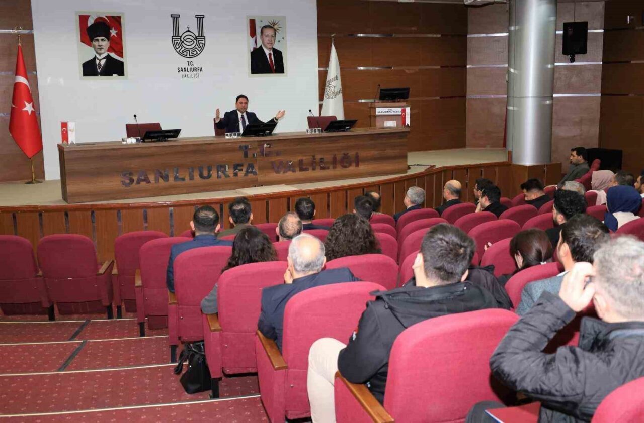 Şanlıurfa Haliliye'de "Haliliye’de Eğitimde Sıhhat Projesi" sayesinde 119 kişi sigarayı