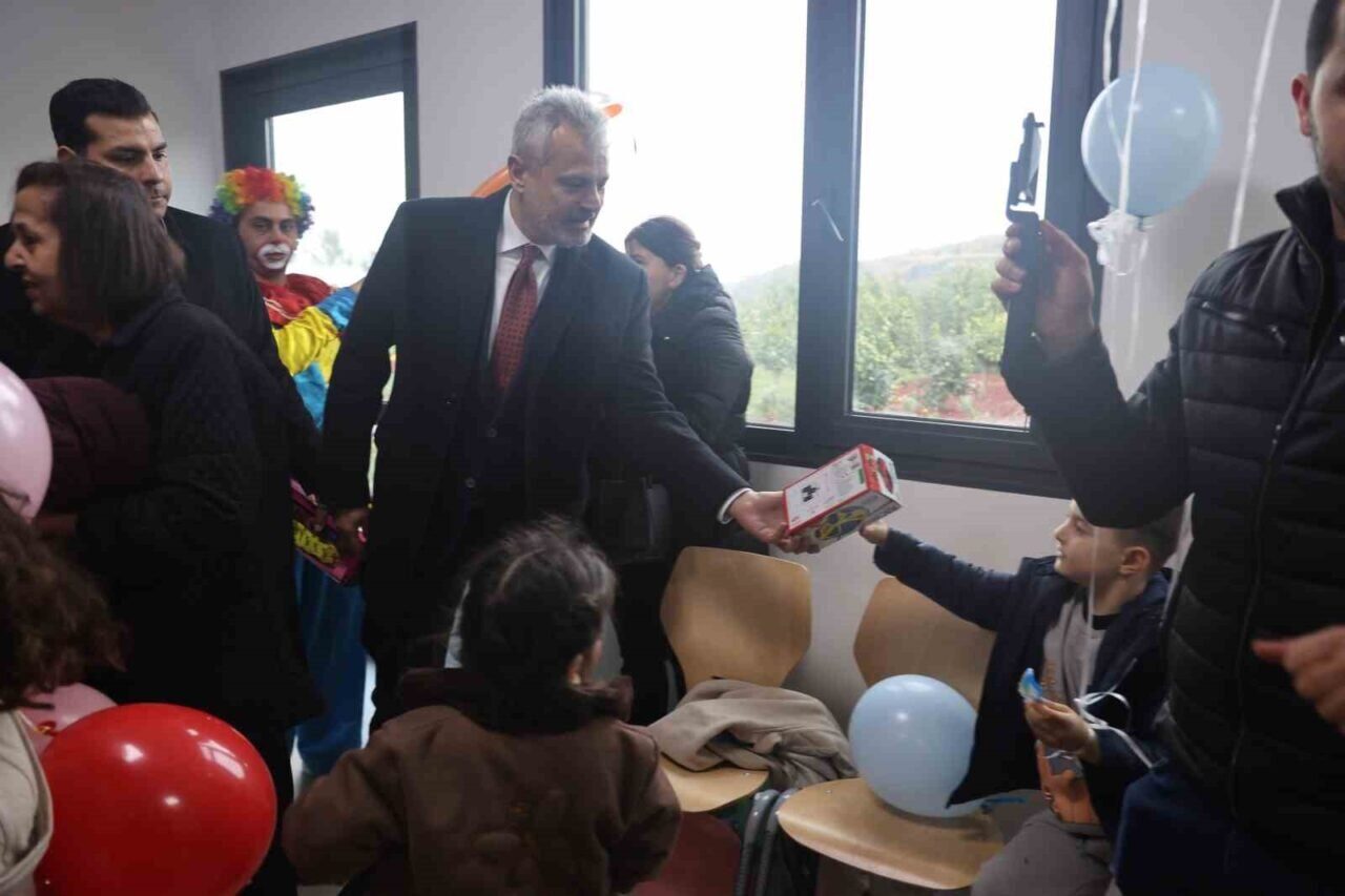 Hatay Büyükşehir Belediyesi, Samandağ Belediyesi ve bir hayırsever vakıf, Samandağ'da