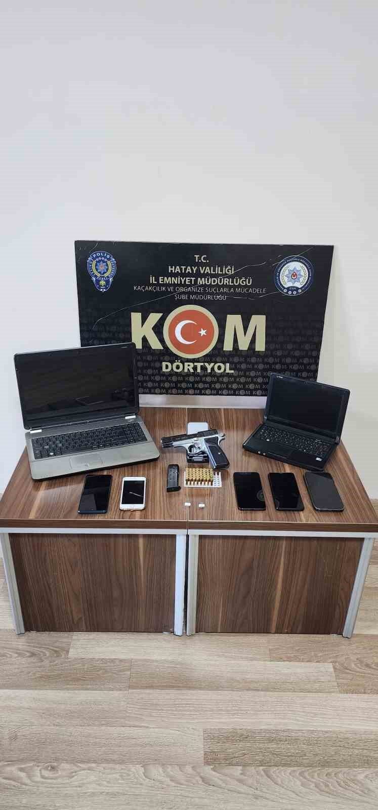 Hatay'da polis, kaçakçılık ve organize suçlarla mücadelede önemli bir operasyon