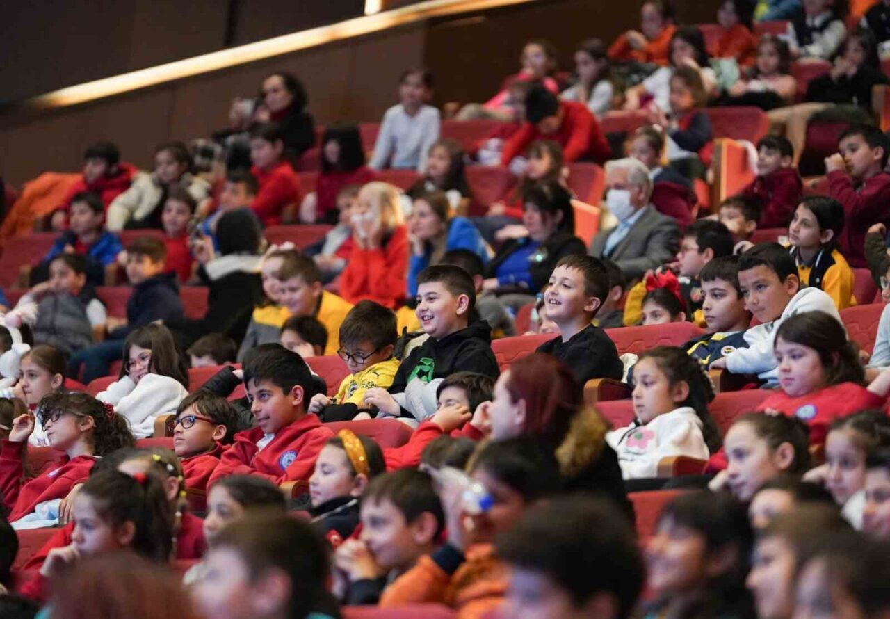 Ankara'da 26 Şubat Dünya Masal Anlatma Günü kapsamında düzenlenen 'Masal