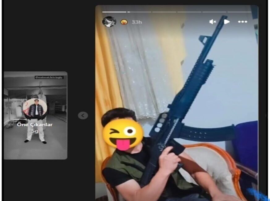 Sosyal medya üzerinden silahlı fotoğraf paylaşan K.A. tutuklandı K.A., Instagram hesabında pompalı tüfekle silahlı fotoğraf paylaşımında bulunduğu gerekçesiyle