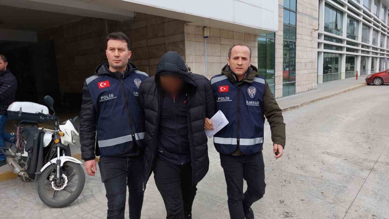 Samsun'un İlkadım ilçesinde bir iş yerinde çıkan kavgada A.Ö. tabancayla