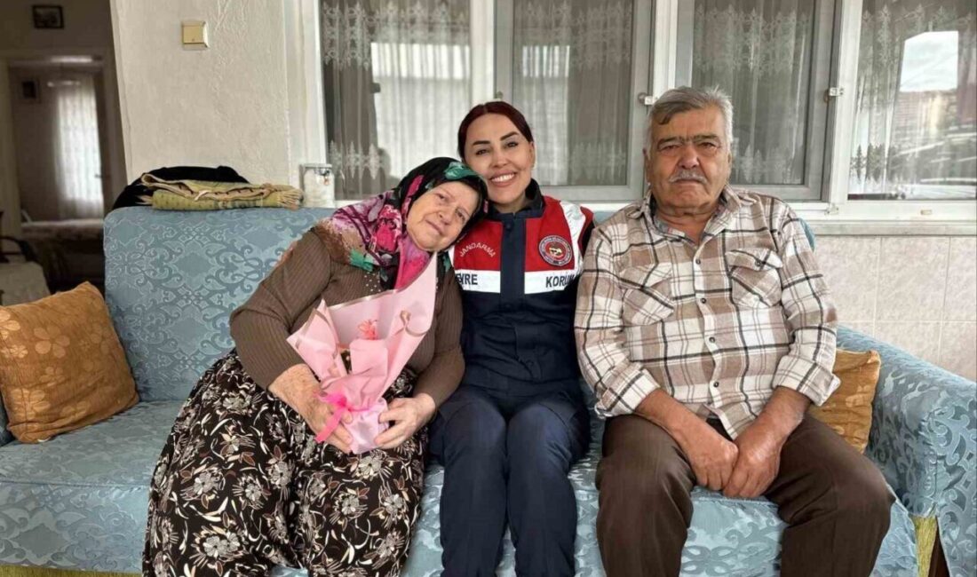 Aydın Jandarma Ekipleri, Şehit Ailesi ve Kore Gazisini Unutmadı! Aydın İl Jandarma Komutanlığı, Köşk ilçesinde şehit P.Muh.Çvş. Mevlüt Öztürkmen’in