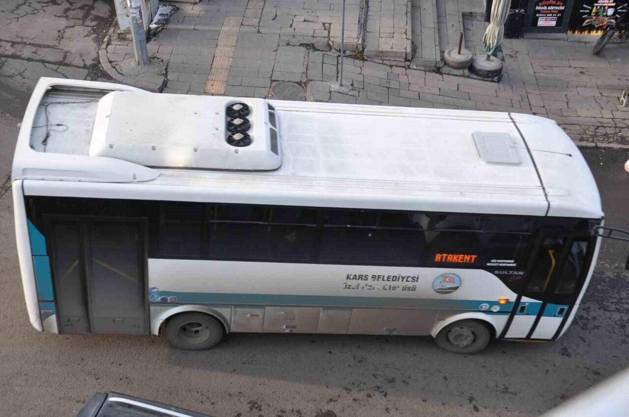 Kars’ta taksi ve dolmuş ücretleri artarken, 2025'te dolmuş tam ücreti