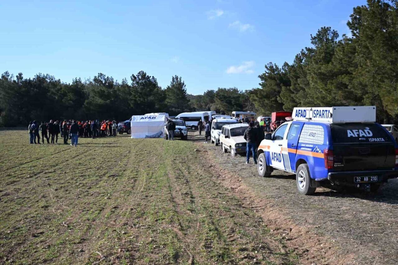 Isparta'nın Keçiborlu ilçesinde, kuş avına gitmek üzere evden çıkan 15