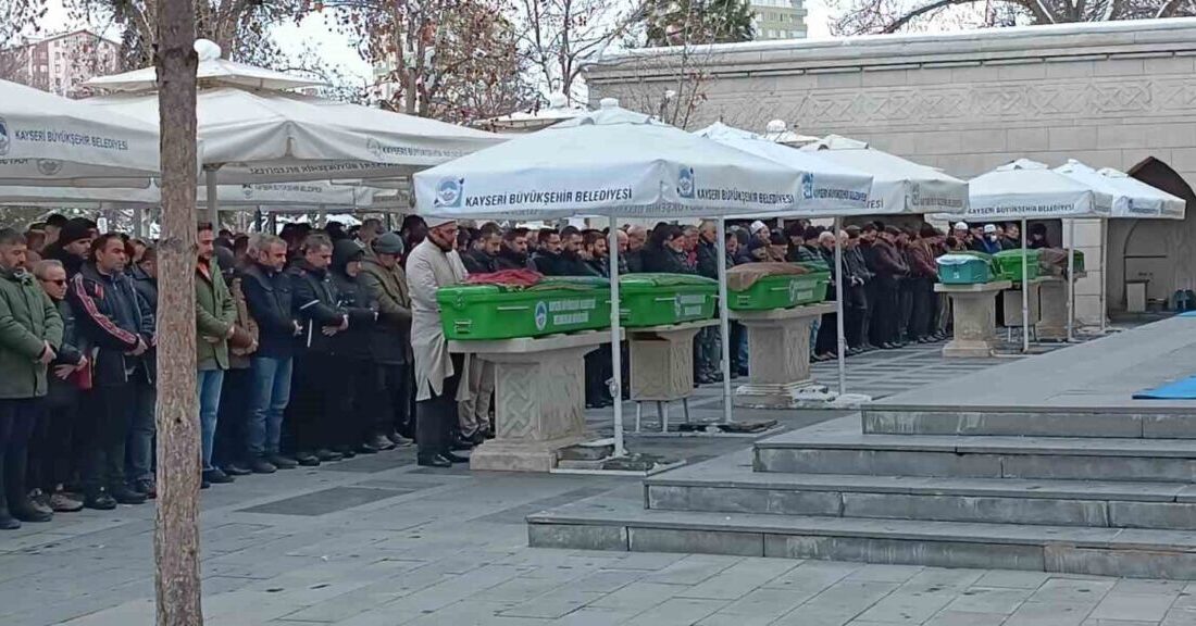 Kayseri’de elektrikli ısıtıcı nedeniyle çıkan yangında bir kişi yaşamını yitirdi Kayseri'nin Melikgazi ilçesinde bir elektrikli ısıtıcının devrilmesiyle çıkan yangında 65