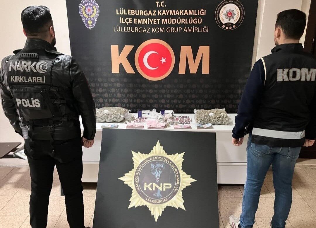 Kırklareli'nin Lüleburgaz ilçesinde düzenlenen uyuşturucu operasyonunda 2 kişi tutuklandı. Polis,