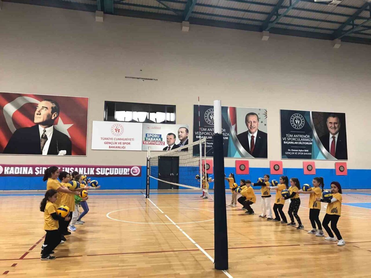 Başiskele Belediyesi, çocuklar ve gençler için ücretsiz kış spor okulları