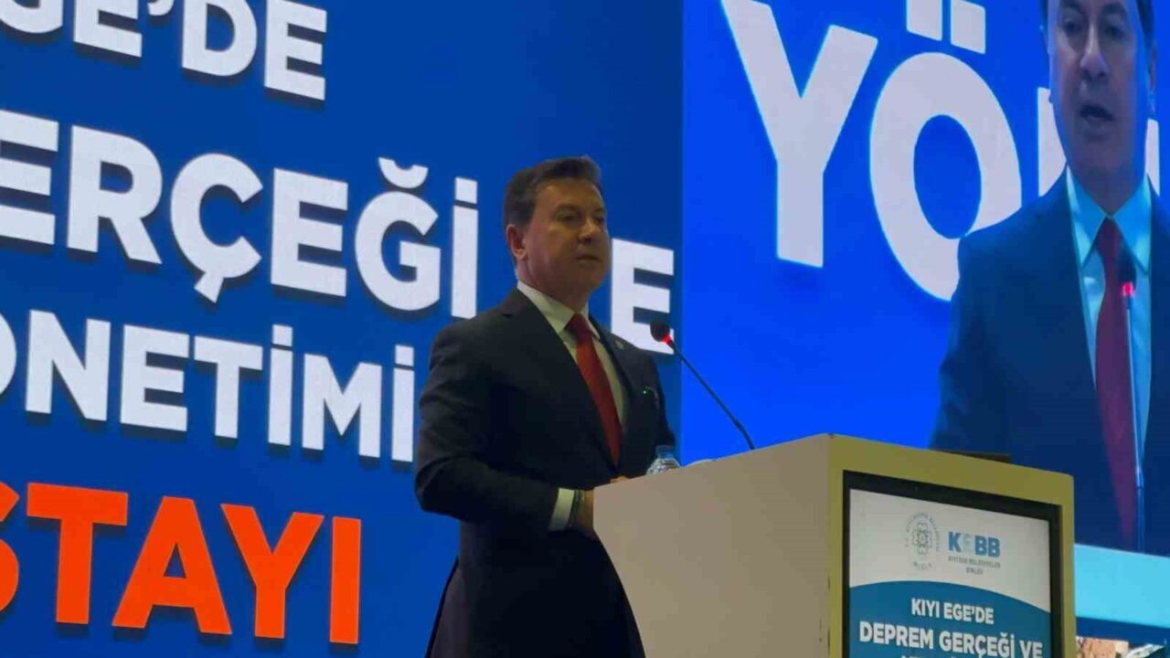 Muğla'nın Marmaris ilçesinde Kıyı Ege Belediyeler Birliği tarafından düzenlenen çalıştayda,