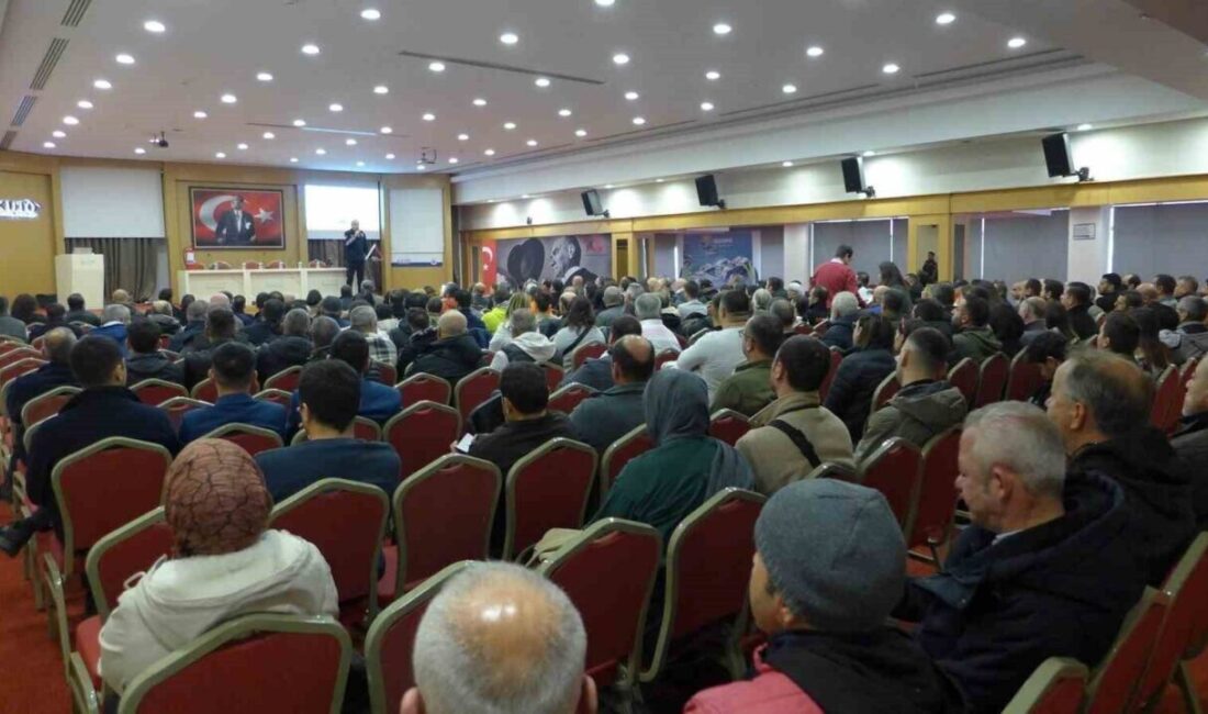Kuşadası’nda yangın güvenliği eğitimi otelciler ve işletmecilere yönelik gerçekleştirildi Kuşadası Ticaret Odası (KUTO) ve Kuşadası Otelciler ve Yatırımcılar Derneği