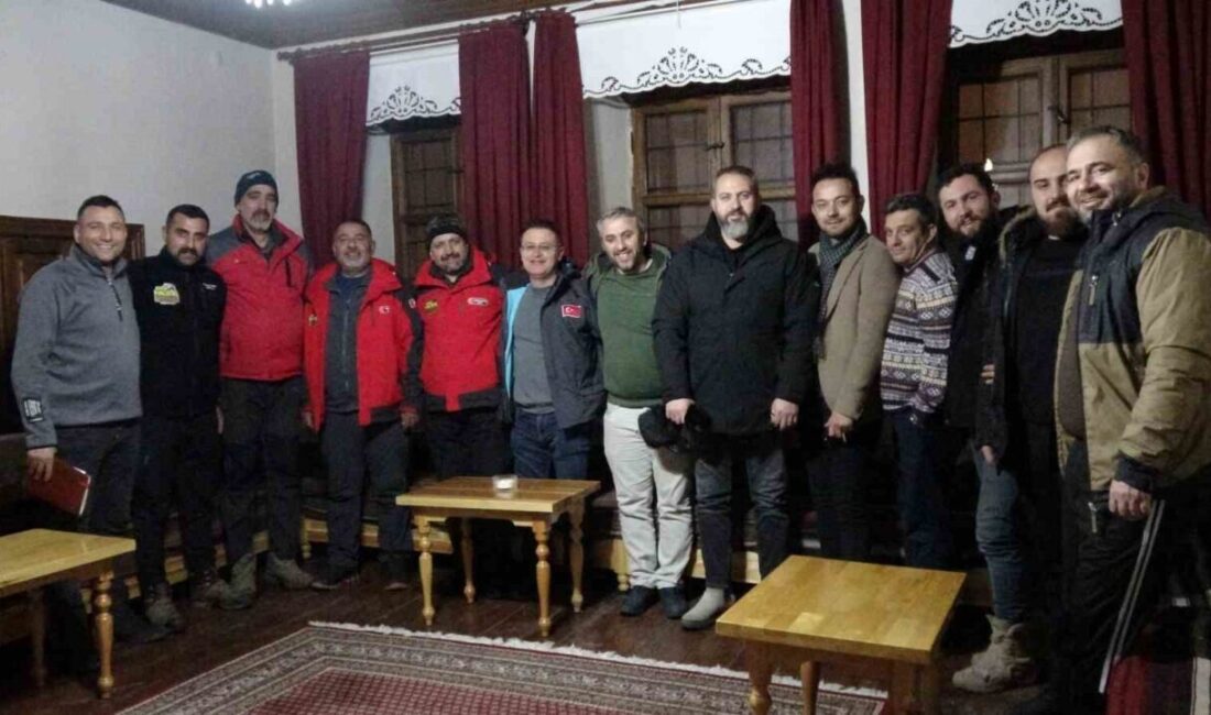 Erzurum Offroad Kulübü, Geleneksel El Sanatları Müzesi’nde Toplantı Düzenledi Erzurum Macera Offroad Arama Kurtarma Doğa Sporları Kulübü, aylık toplantısını