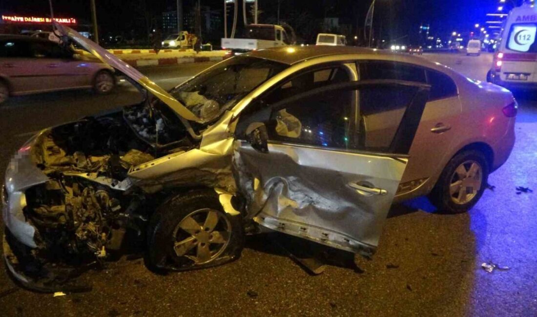 Malatya’da Trafik Kazası: İki Araç Çarpıştı, 5 Kişi Yaralandı Malatya-Ankara karayolunda meydana gelen trafik kazasında iki araç çarpıştı. M.K.
