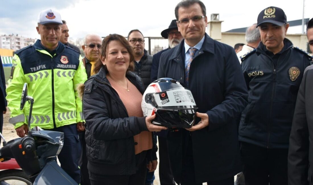 Manisa'nın Salihli ilçesinde, Salihli Şoförler ve Otomobilciler Esnaf Odası'nın katkılarıyla