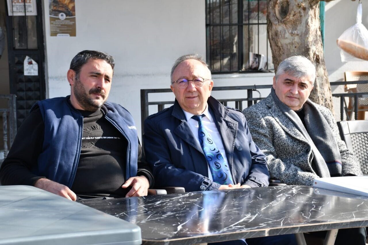 Manisa Büyükşehir Belediyesi, Yuntdağı'ndaki süt üreticileriyle bir araya gelerek kırsal