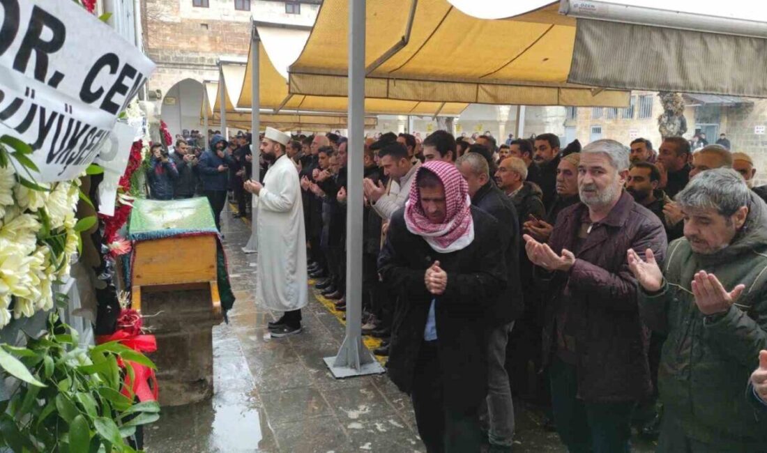 CHP Milletvekili Mahmut Tanal’ın Kardeşi İbrahim Halil Tanal Son Yolculuğuna Uğurlandı CHP Şanlıurfa Milletvekili Mahmut Tanal’ın ağabeyi İbrahim Halil Tanal (75),