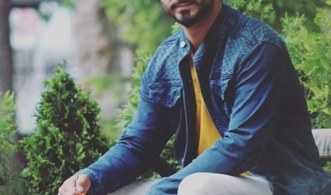 Niğde’nin Bor ilçesinde bir araçta ölü bulunan kişinin kimliği belirlendi Niğde'nin Bor ilçesindeki TOKİ konutları mevkisinde, Ergün Ç. (36) bir