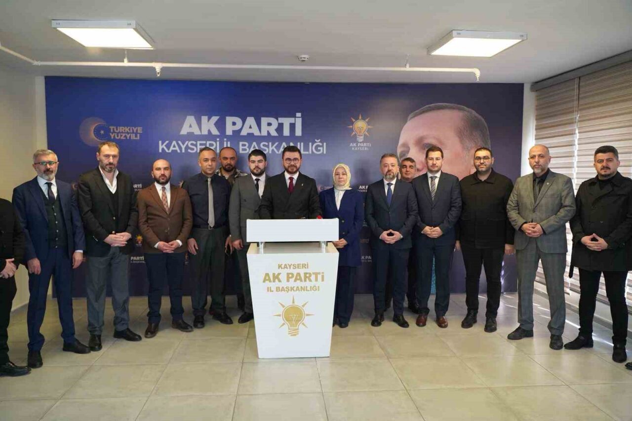 AK Parti Kayseri İl Başkanı Hüseyin Okandan, 8. Olağan Büyük